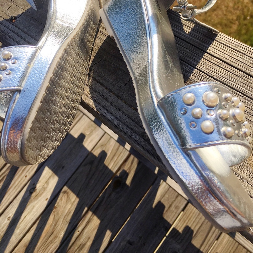 MICHAEL KORS GIRLS SANDALS